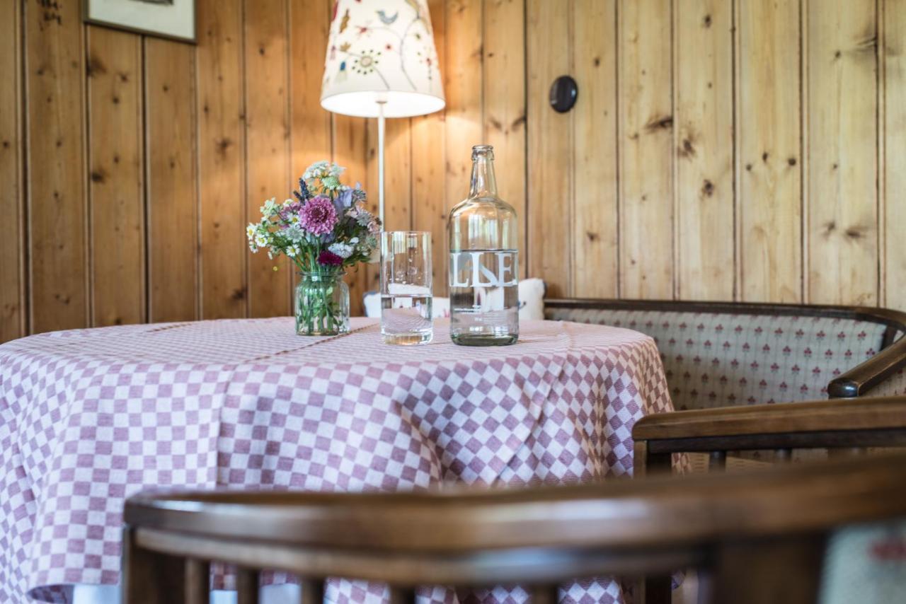 Hotel Fex Sils Maria Bagian luar foto