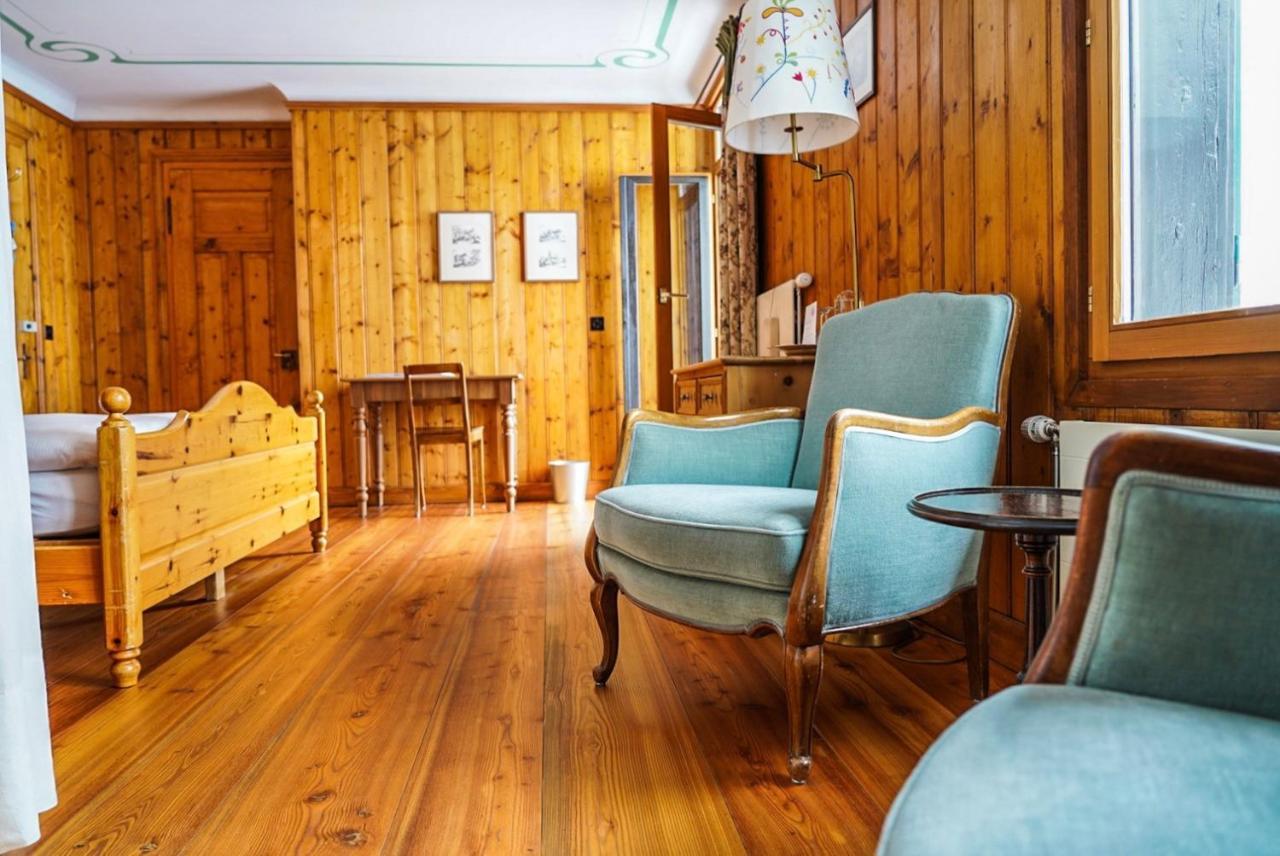 Hotel Fex Sils Maria Bagian luar foto
