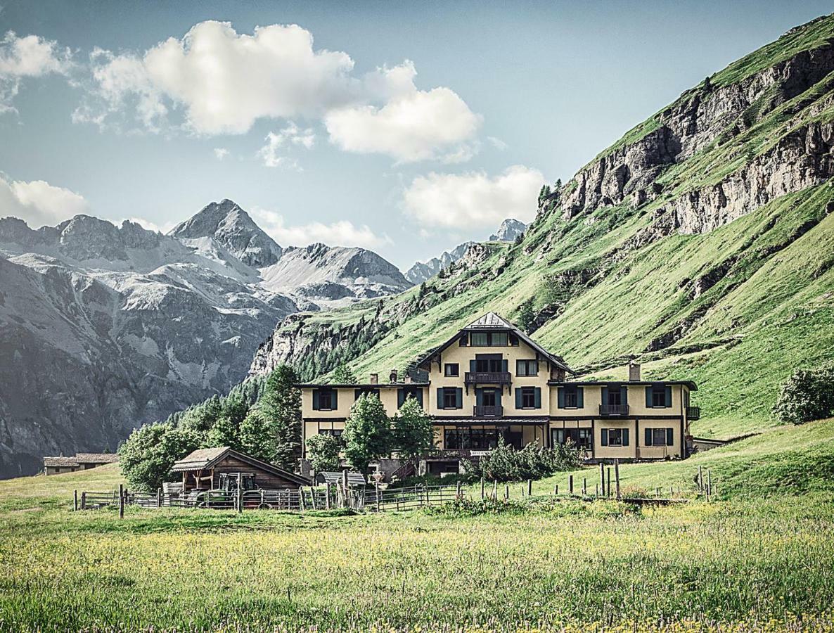 Hotel Fex Sils Maria Bagian luar foto